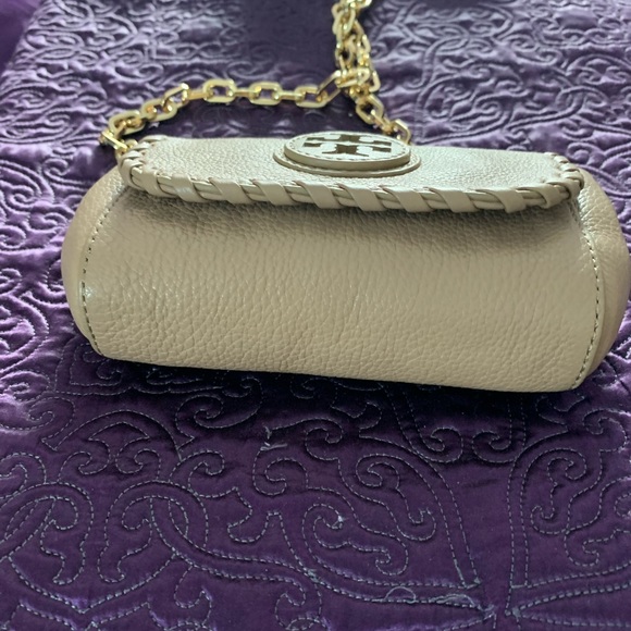 Authentic Tory Burch mini crossbody tan bag - Picture 6 of 10